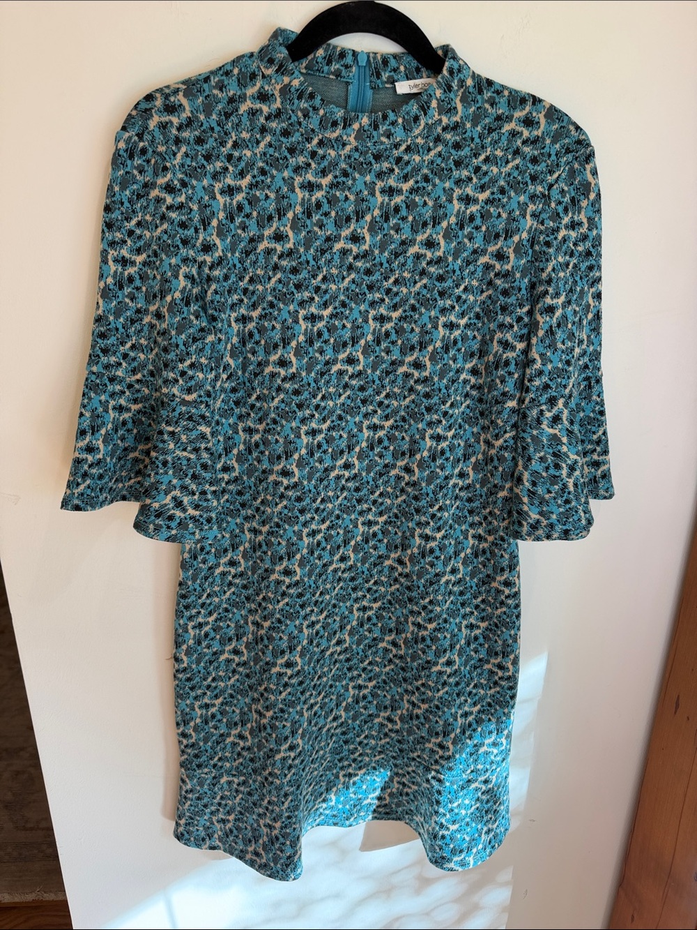 Tyler Boe Blue, Black & Cream Animal-Print Knit Style Dress w/Ruffle Accents